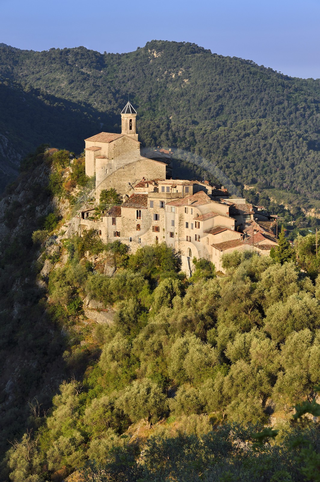 France, Alpes-Maritimes (06), le village perché de Peillon