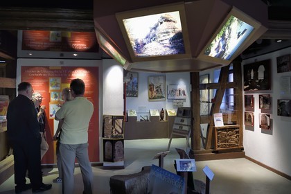 France, Bas-Rhin (67), Parc naturel régional des Vosges du Nord, Obersteinbach, le musée Maison des chateaux forts