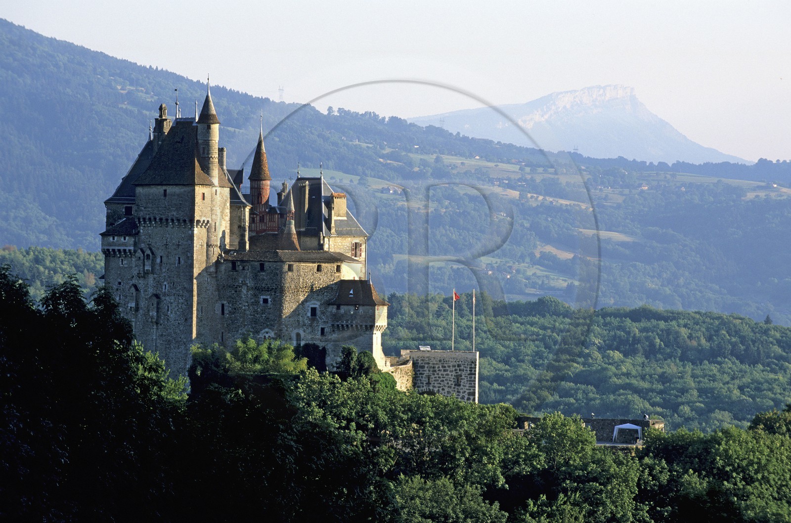 France, Haute-Savoie (74), Menthon-Saint-Bernard, château de Menthon (surplombant le Lac d'Annecy)
