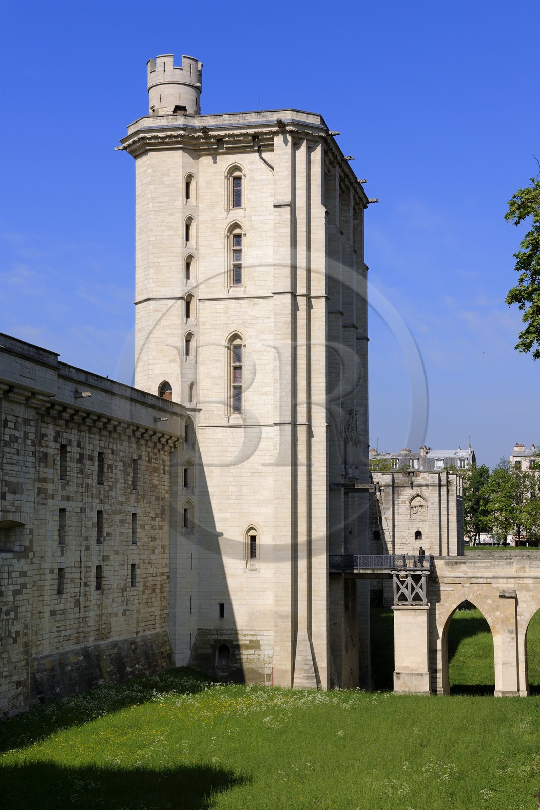 France, Val-de-Marne (94), Vincennes, le château de Vincennes, la Tour du village