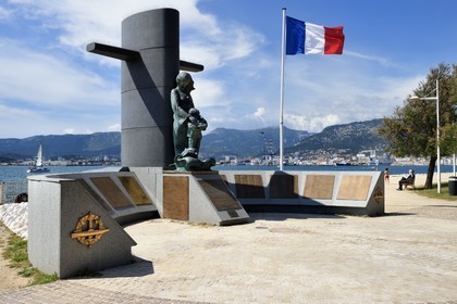 France, Var (83), Toulon, monument national à la mémoire des sous-mariniers dans le jardin de la Tour royale
