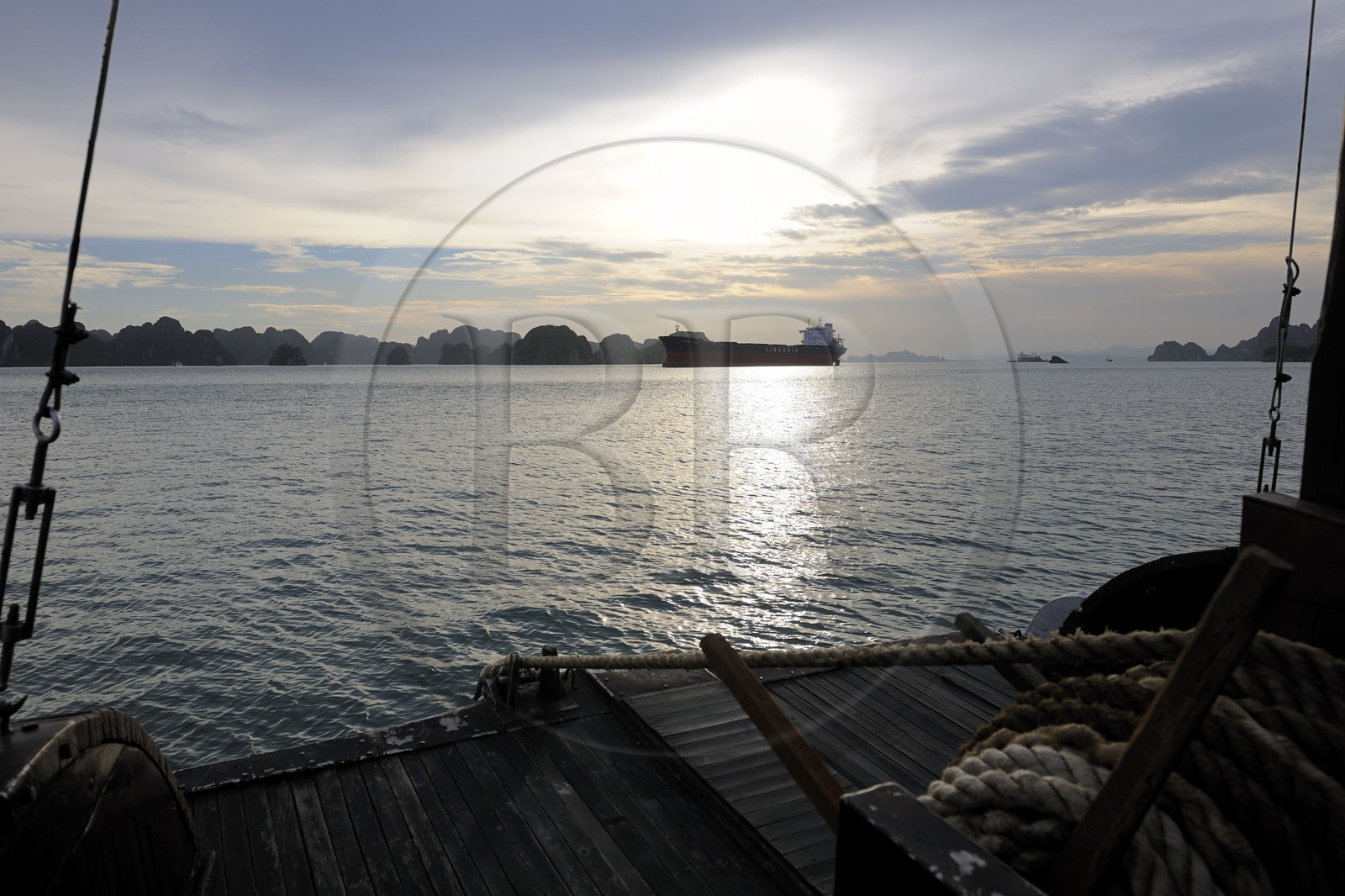Vietnam, province de Quang Ninh, la Baie d'Halong classée Patrimoine Mondial de l'UNESCO