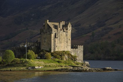 Royaume-Uni, Ecosse, région des Highlands, comté de Ross & Cromarty, Eilean Donan Castle, château à l'entrée du Loch Duich