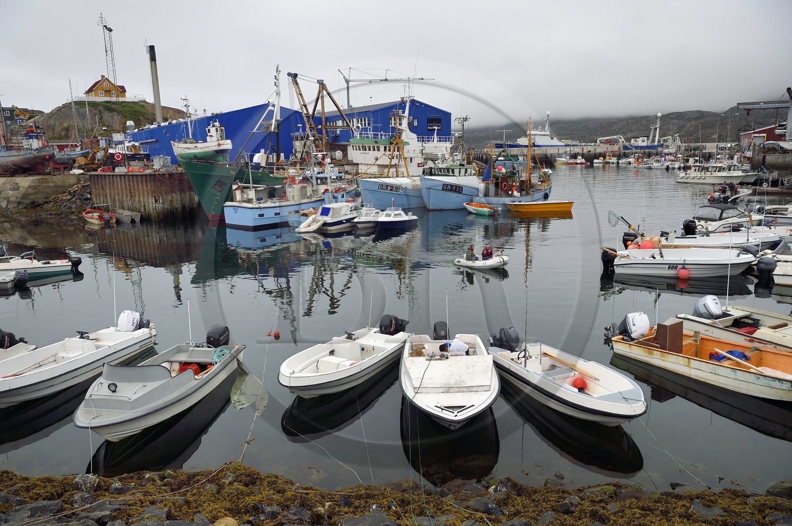 Groenland, région du centre ouest, le port de Sisimiut (autrefois Holsteinsborg)
