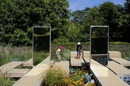 France, Loir-et-Cher (41), Vallée de la Loire classée Patrimoine Mondial de l'UNESCO, château de Chaumont-sur-Loire, festival international des jardins de Chaumont, cinq pour un
