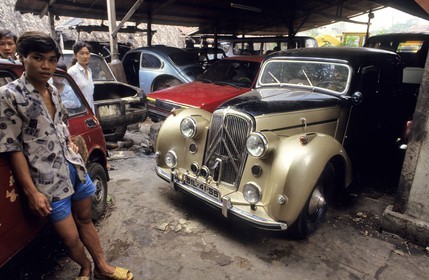 Vietnam, Ho Chi Minh-Ville (Saigon), ancienne traction avant Citro