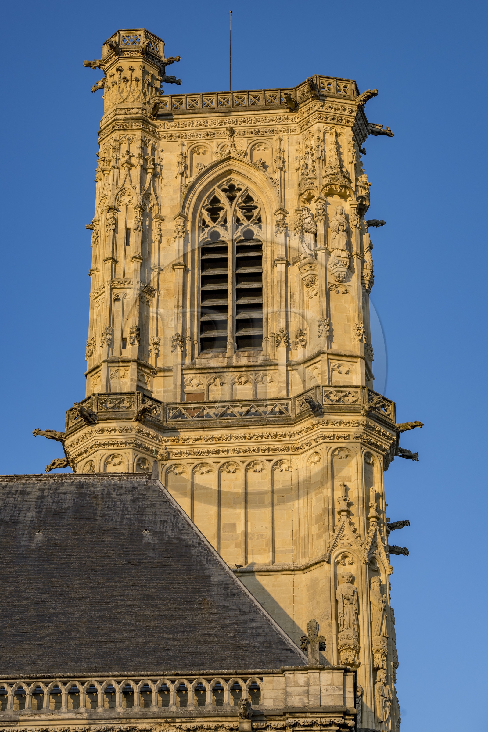 France, Nièvre (58), Nevers, cathédrale Saint-Cyr-et-Sainte-Julitte, la tour Bohier