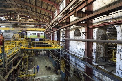 France, Ile de la Reunion, Saint-Louis, l'usine sucrière du Gol utilisant la canne à sucre, zone de clarification, décantation et filtration