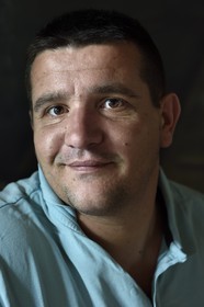 France, Dordogne (24), Périgord Noir, Saint-Rabier, Guillaume Gaillard propriétaire de la Ferme-auberge du Grand Coderc