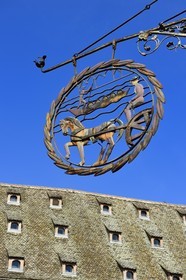 France, Bas-Rhin (67), Strasbourg, vieille ville classée au Patrimoine Mondial de l'UNESCO, enseigne de l'ancienne Douane