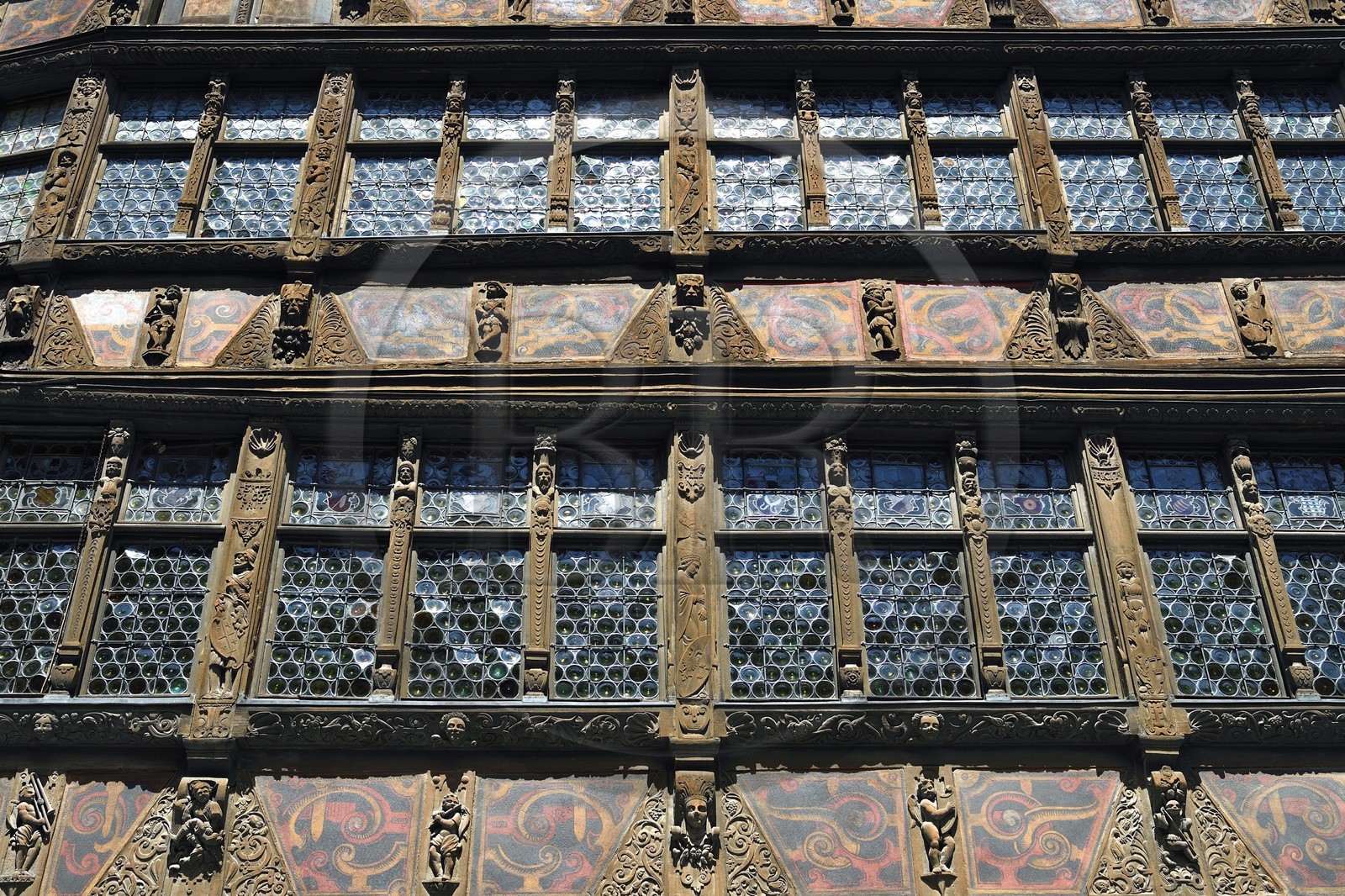 France, Bas-Rhin (67), Strasbourg, vieille ville classée au Patrimoine Mondial de l'UNESCO, place de la cathédrale, Maison Kammerzell du XVe-XVIe siècle