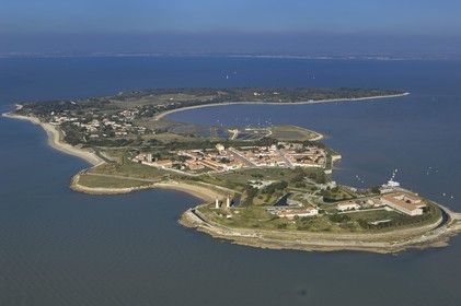 France, Charente-Maritime (17), Ile d'Aix (vue aérienne)
