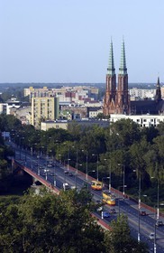 Pologne, Varsovie, le pont Slasko-Dabrowski sur la Vistule et quartier de Praga