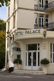 France, Vosges (88), Station thermale de Vittel