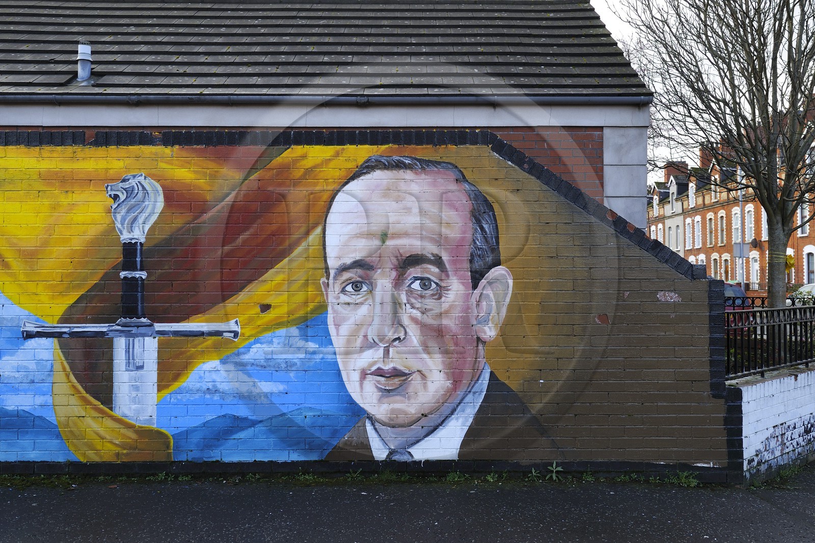 Royaume-Uni, Irlande du Nord, Belfast Est, Pansy Street, fresque murale en hommage à C.S. Lewis auteur du roman Narnia né dans ce quartier