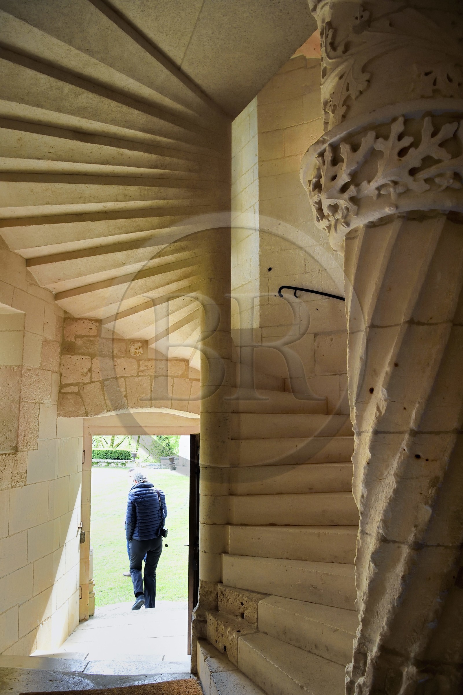 France, Dordogne (24), Périgord Vert, Villars, château de Puyguilhem, le deuxième escalier en vis dans la tour octogonale