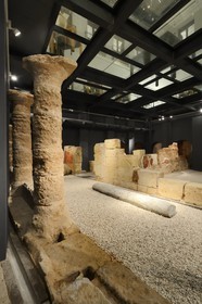 Espagne, Andalousie, Cordoue, hotel Hospes Palacio del Bailio, vestiges de l'ancienne maison romaine sous la salle de restaurant