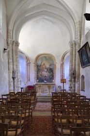 France, Yvelines (78), Montchauvet, l'église Sainte Marie-Madeleine, le chœur et la nef datant des XIIe et XIIIe siècles