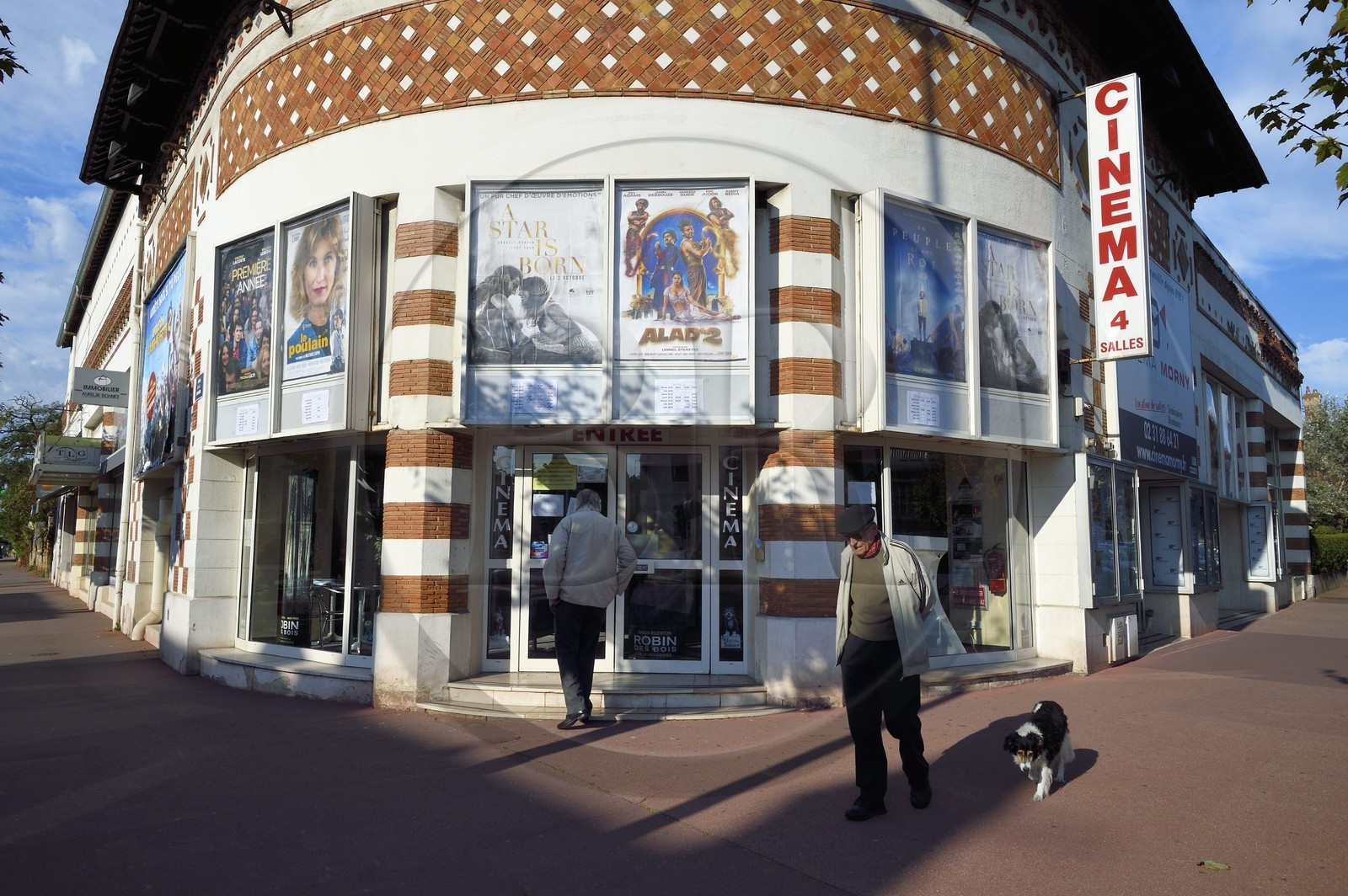 France, Calvados (14), Pays d'Auge, Deauville, le cinema Morny-Club par de l’architecte Georges Wybo (1926)