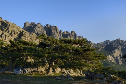 France, Corse-du-Sud (2A), Alta Rocca, Aiguilles de Bavella, Col de Bavella (1318 m)