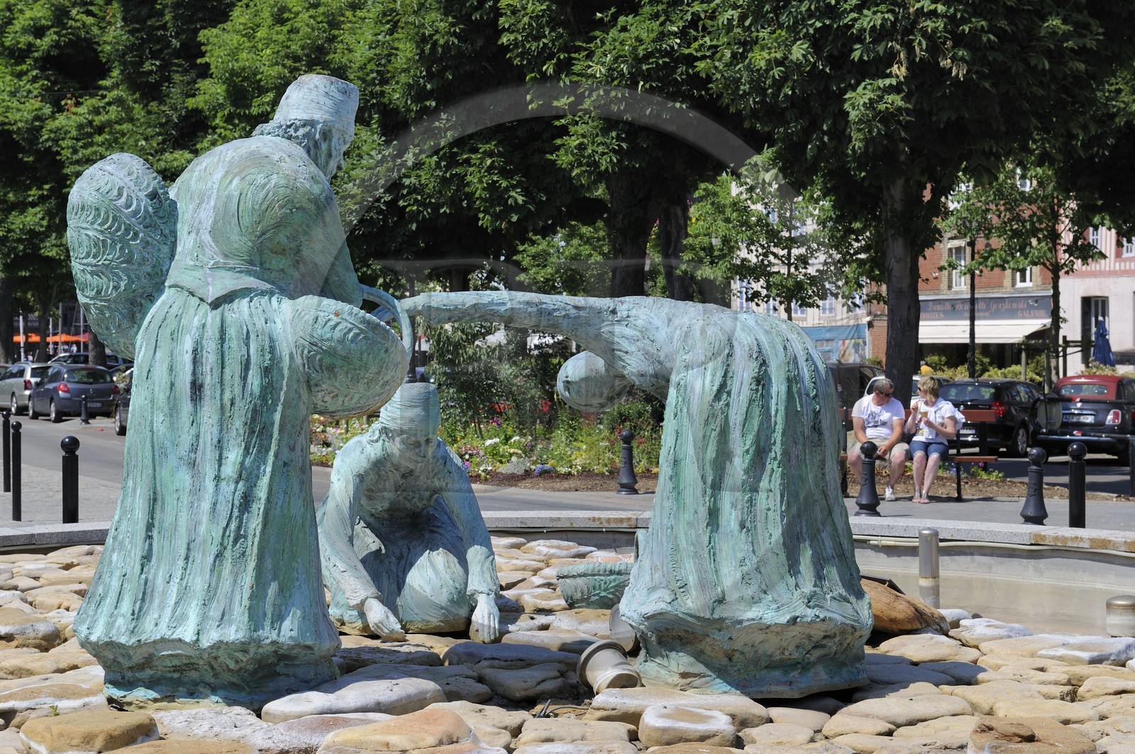 France, Calvados (14), Honfleur, sculpture Les Trois Moulières de Honfleur