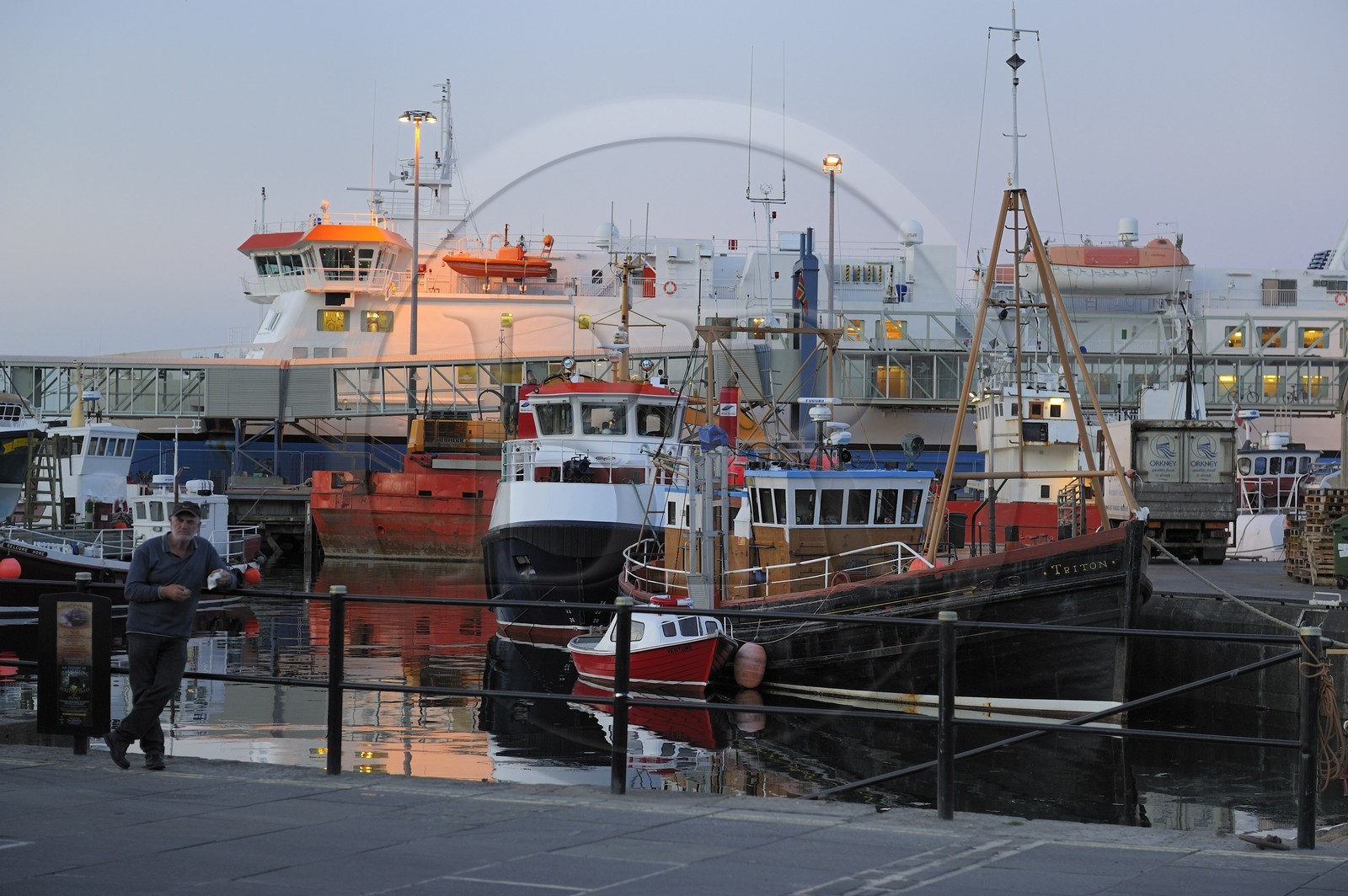 Royaume-Uni, Ecosse, Iles Orcades, Ile de Mainland, port de Stromness,