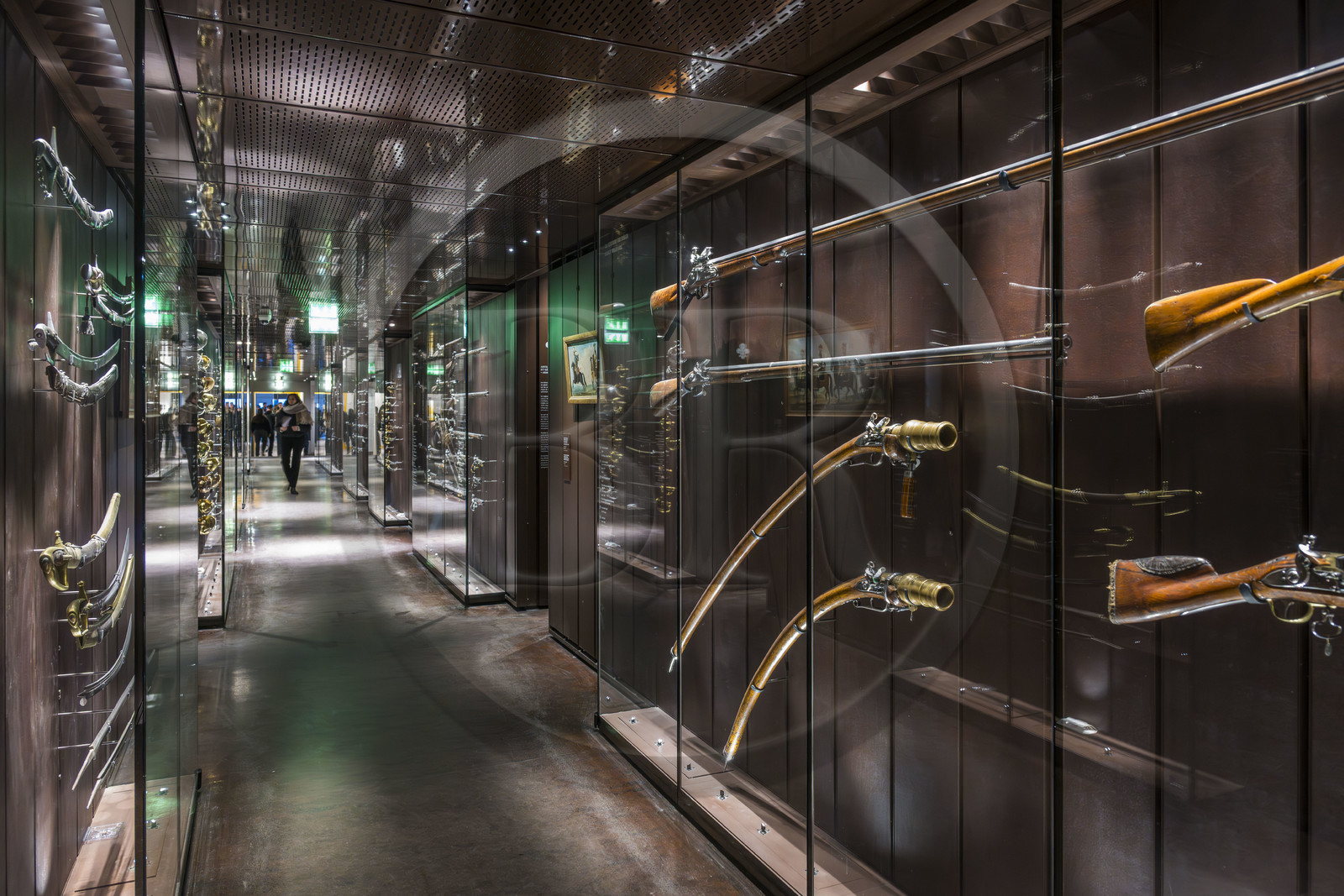 France, Paris (75), Hotel des Invalides, Musée de l'Armée, à droite fusil lance-grenades, 1747, manufacture de Saint Etienne