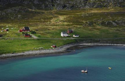Norvège, Laponie, région du Finnmark, la côte vers le Cap Nord (vue aérienne)