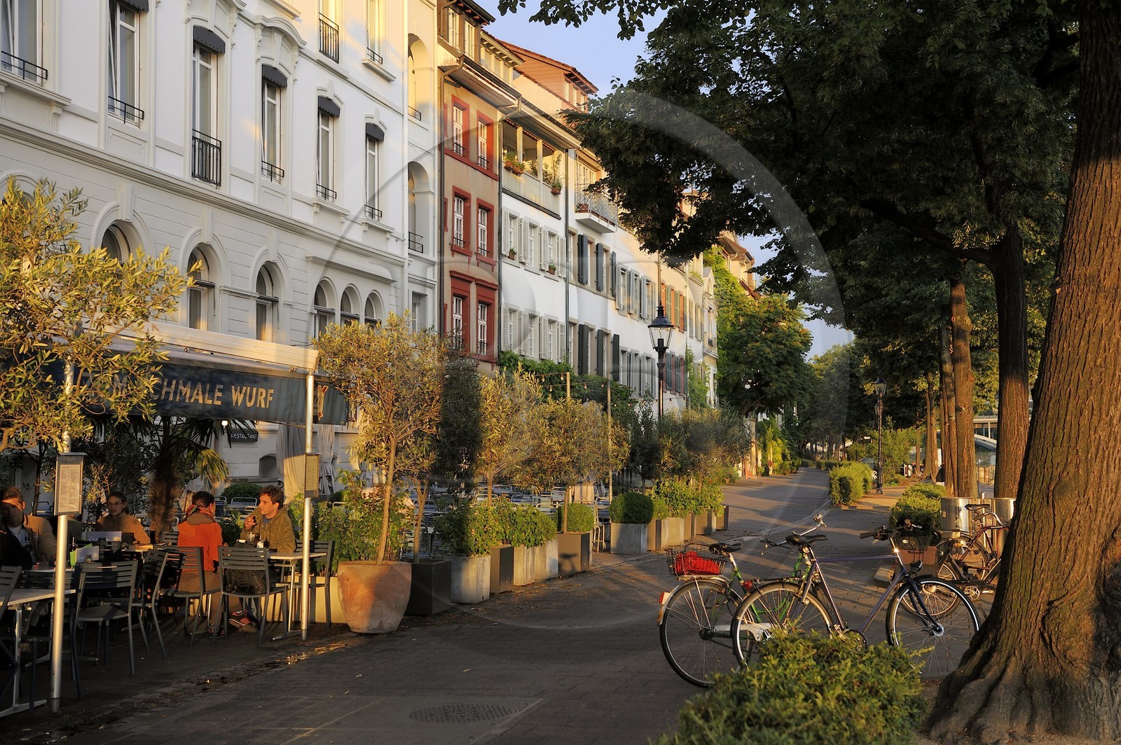 Suisse, Bâle, quartier du Petit Bâle sur la rive droite du Rhin
