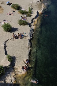 France, Gard (30), région du Pays d'Uzège, la rivière Gardon à Collias