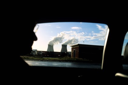 Belgique, Flandre, Anvers (Antwerpen), la centrale nucléaire du port industriel et commercial