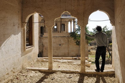 Turquie, Anatolie Centrale, province de Nevsehir, Cappadoce classée Patrimoine Mondial de l'UNESCO, Ürgüp, ruines d'une maison de maître
