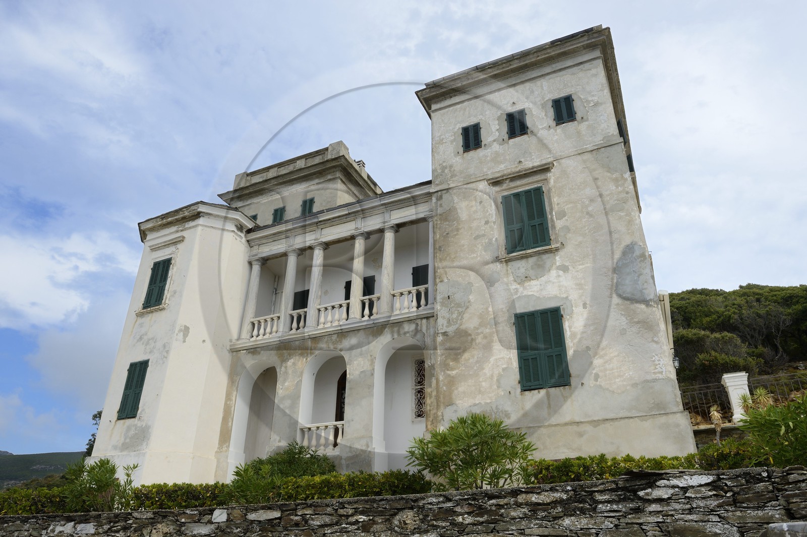 France, Haute-Corse (2B), Cap Corse, Morsiglia, chateau Fantauzzi (Palazzi ou Maison d'Americain) dont le premier propriétaire fit fortune dans les plantations de café de Porto-Rico