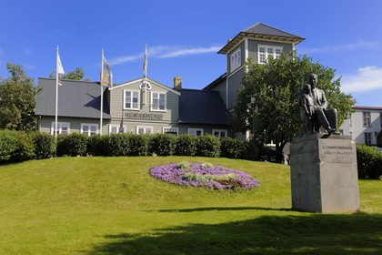 Islande, Reykjavik, restaurant dans la rue Laekjargata