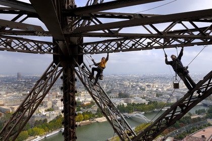 France, Paris (75), peintres de la Tour Eiffel