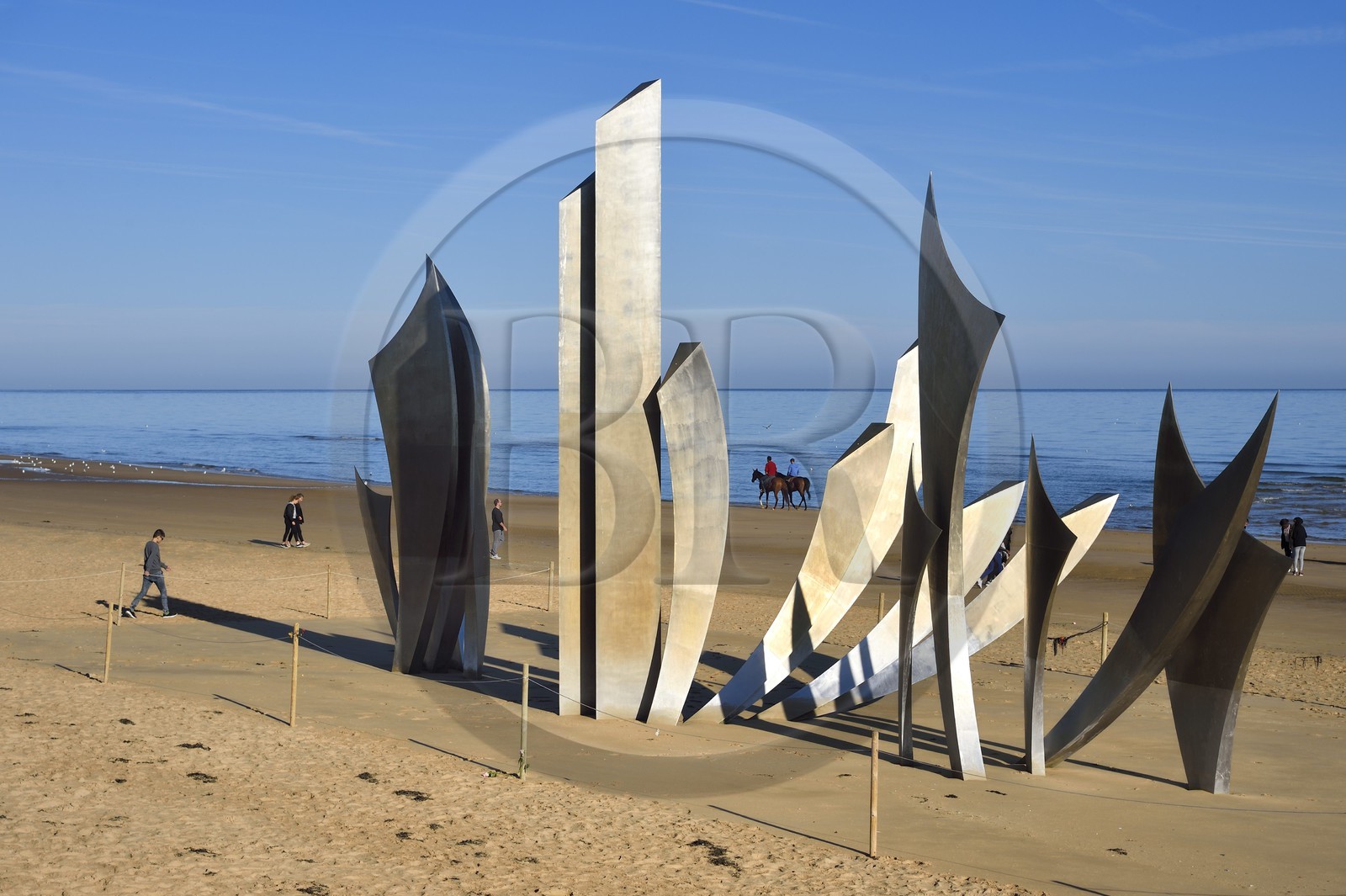 France, Calvados (14), Saint-Laurent-sur-Mer, Omaha Beach, mémorial Les Braves œuvre de la sculptrice Anilore Banon