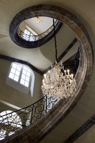 France, Meurthe-et-Moselle (54), Nancy, place Stanislas, musée des Beaux Arts, escalier orné de ferronneries de Jean Lamour dans l'aile XVIIIeme siècle du musée