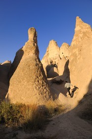 Turquie, Anatolie Centrale, province de Nevsehir, Cappadoce classée Patrimoine Mondial de l'UNESCO, paysage d'érosion et cheminées de fées entre Ürgüp et Avanos à Devrent Deresi