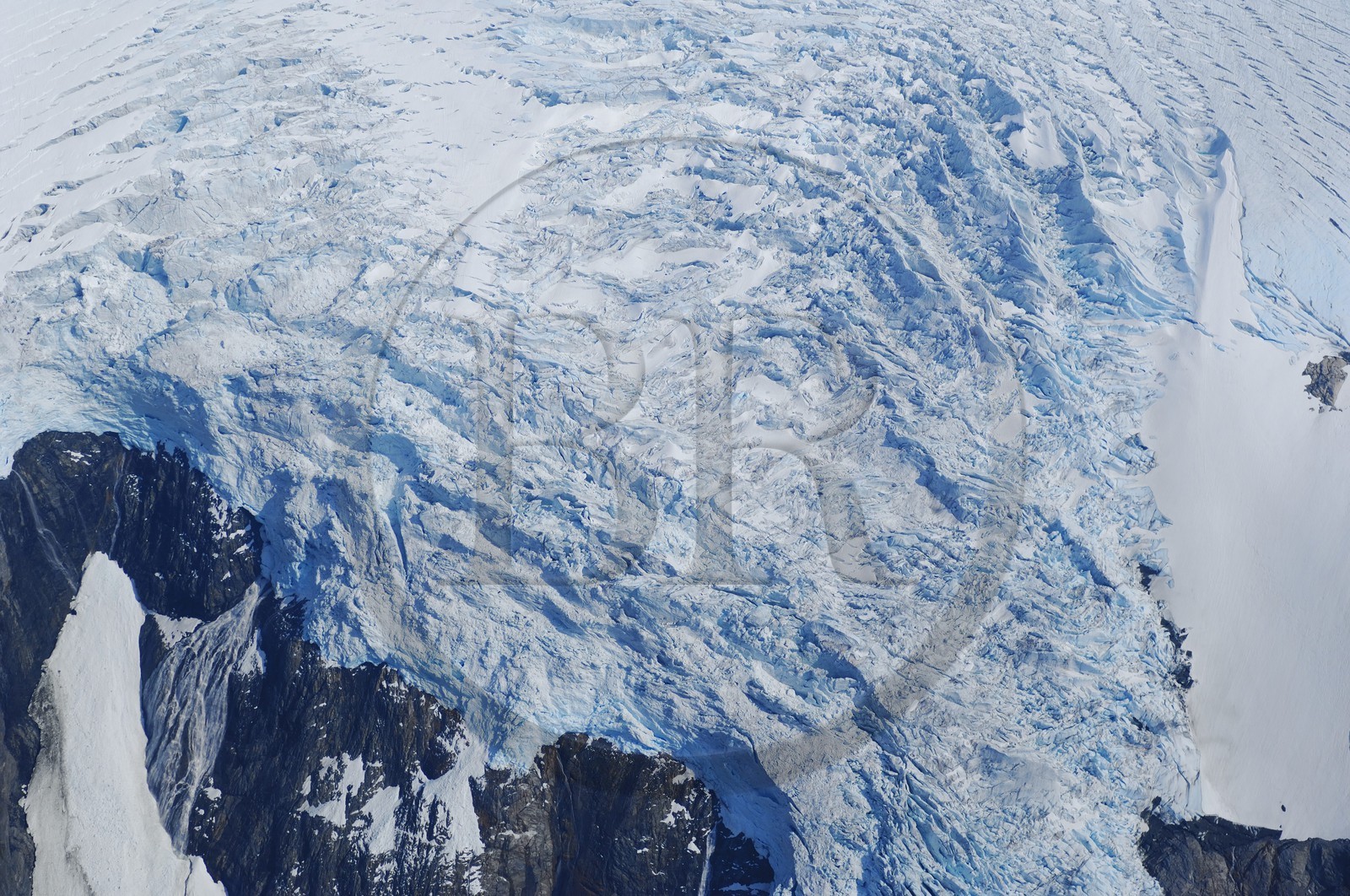 Norvège, Sogn og Fjordane, glacier de Jostedalsbreen et Briksdalbreen (vue aérienne)