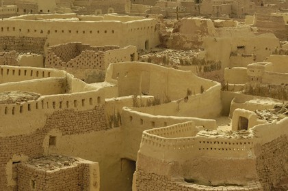 Egypte, désert libyque, oasis de Dakhla, ville de Balat