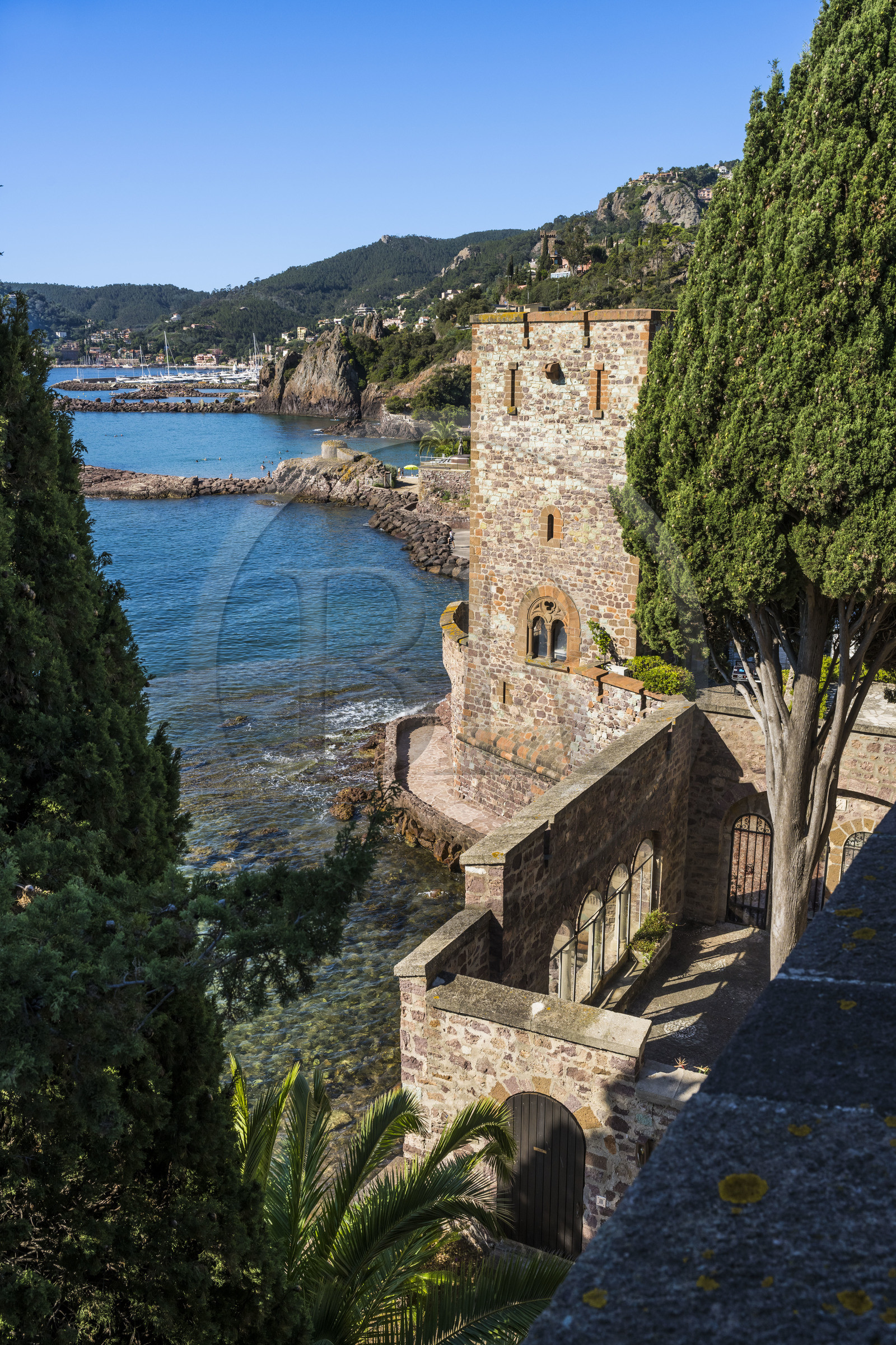 France, Alpes-Maritimes (06), Mandelieu-la-Napoule, chateau de La Napoule (XII-XIXe siècle) reconstruit en grande partie au début du XXème siècle par le couple américain Henry et Marie Clews, il abrite désormais le Clews Center for the Arts