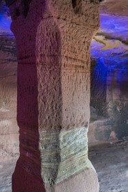 France, Bas-Rhin (67), Parc naturel régional des Vosges du Nord, Lembach, chateau de Fleckenstein, pilier d'une pièce troglodyte