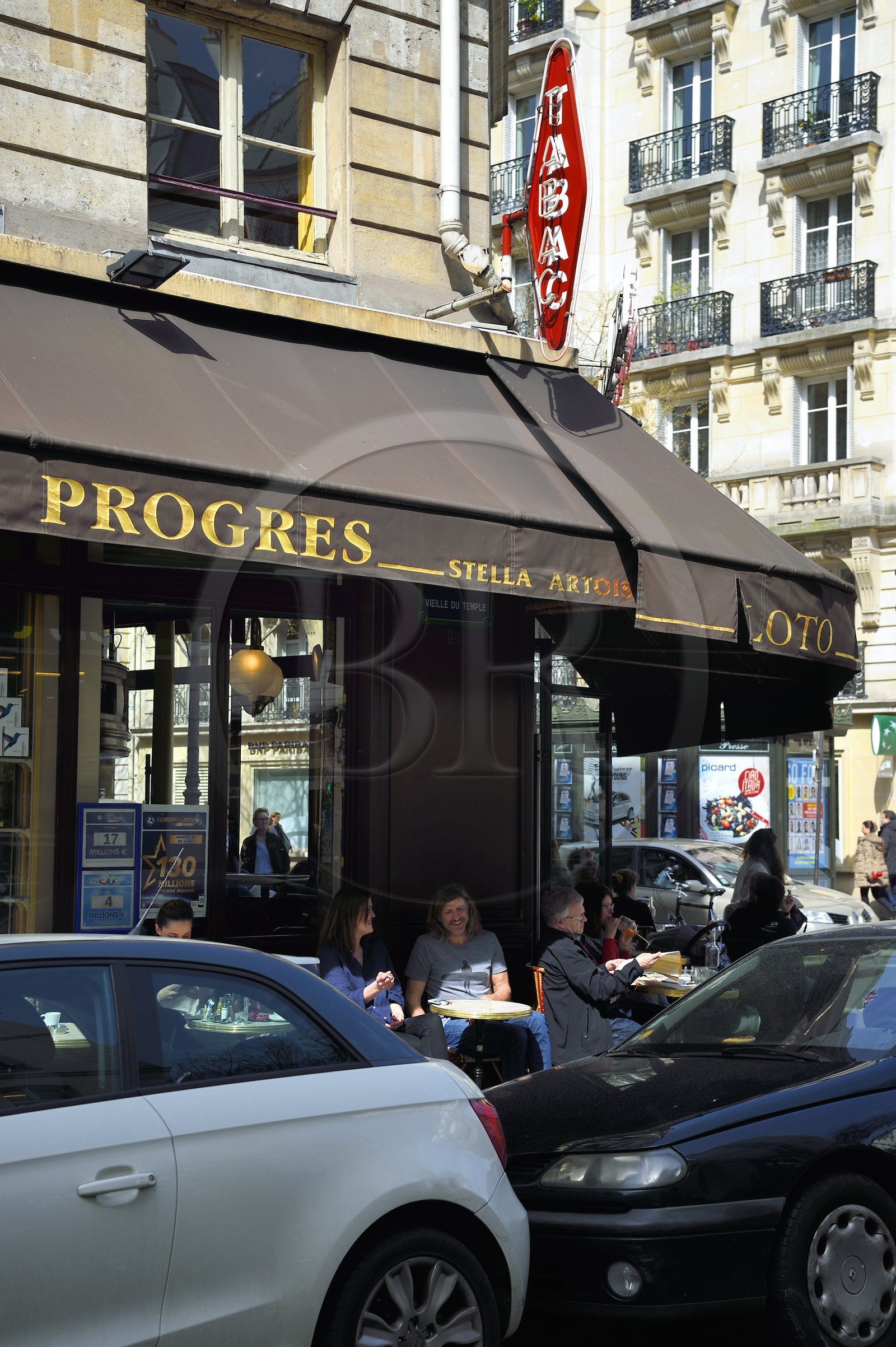 France, Paris (75), Café Tabac Le Progrès rue vieille du temple