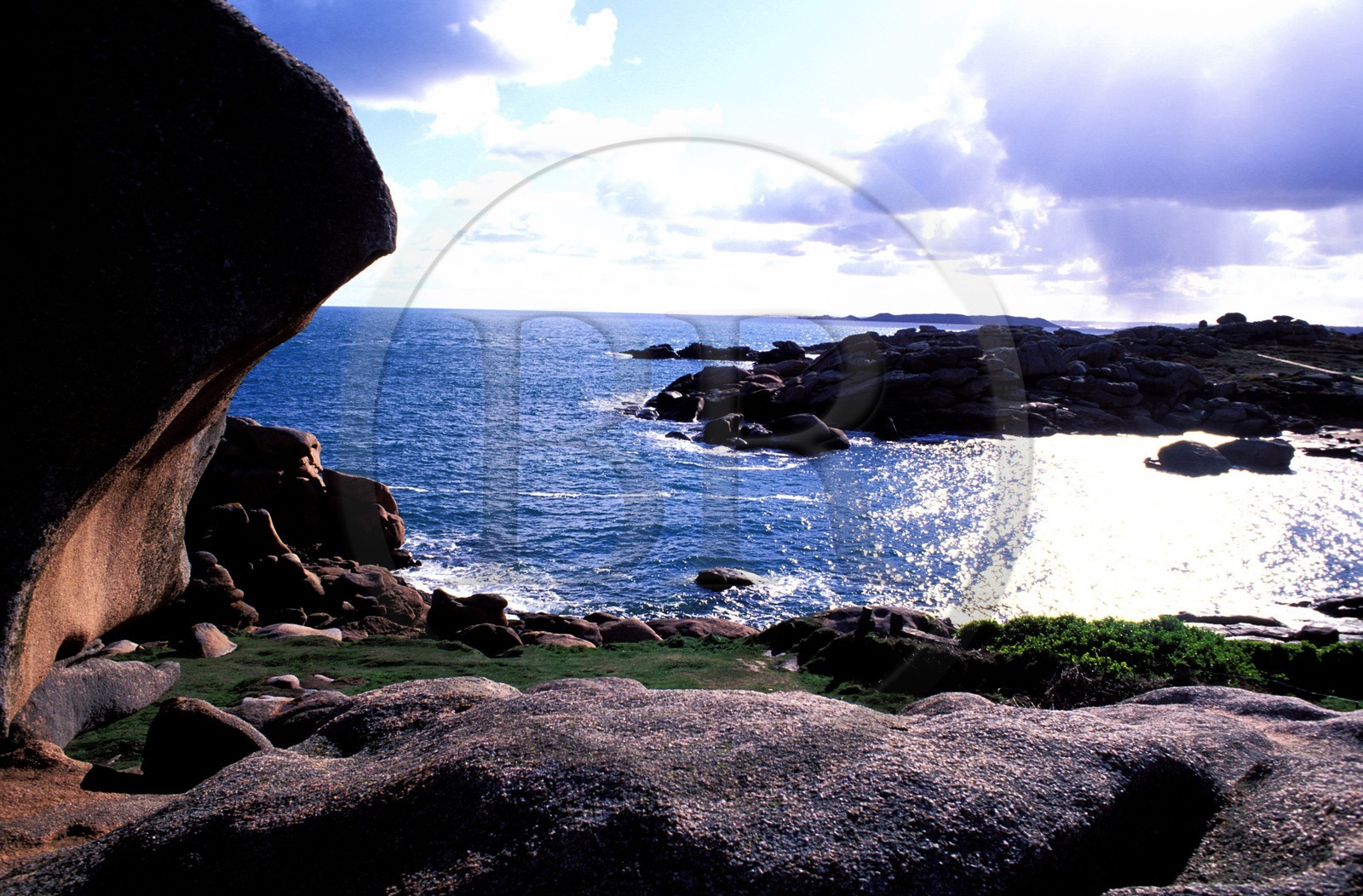 France, Côtes-d'Armor (22), la Côte de granit Rose vers Ploumanach (région de Perros-Guirrec)
