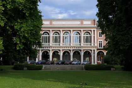 France, Haut-Rhin (68), Mulhouse, la Société Industrielle sur la place de la Bourse