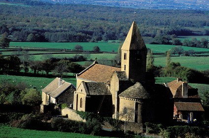 France, Saône-et-Loire (71), la Chapelle-sous-Briançon, une chapelle romane
