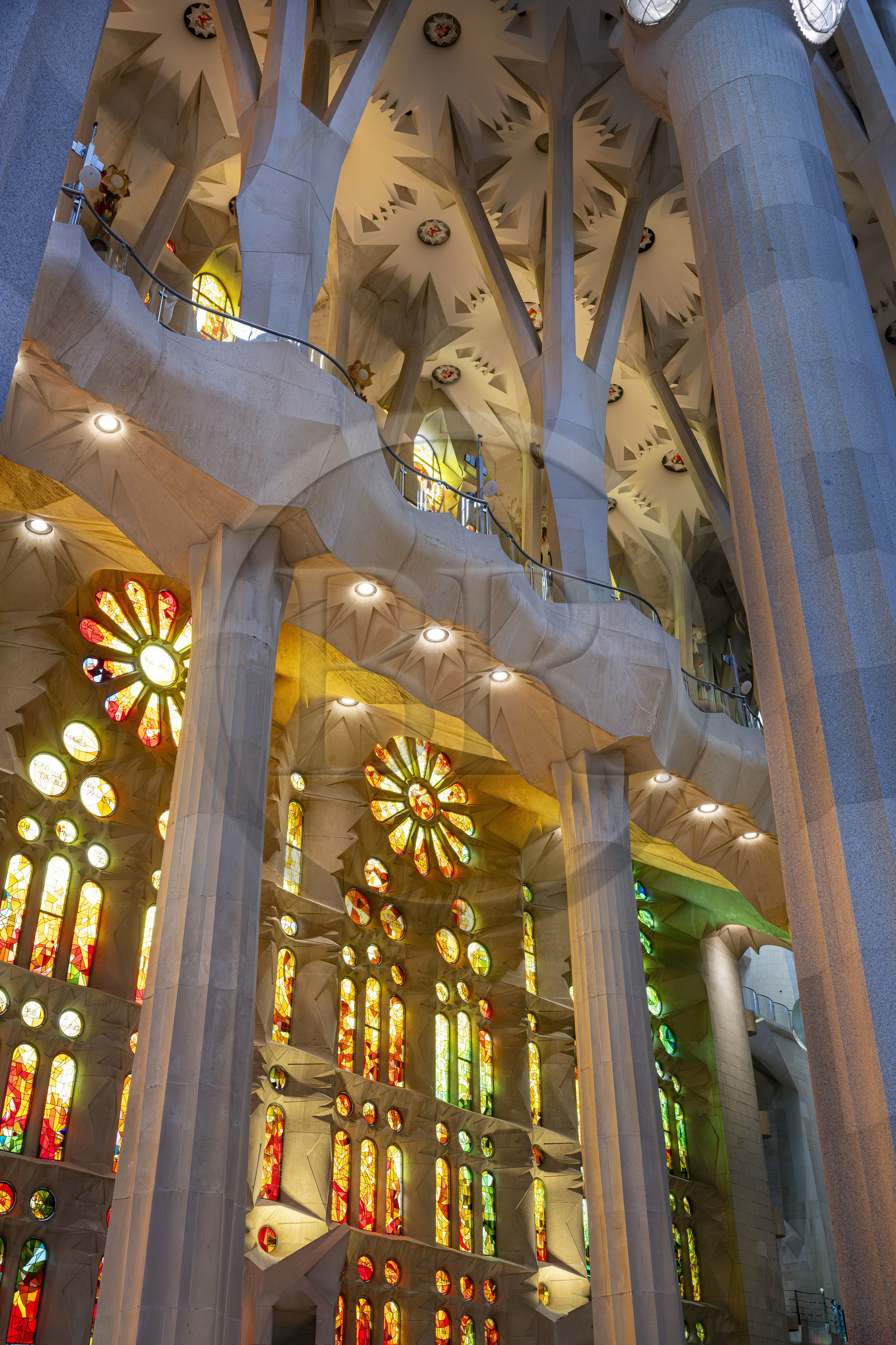 Espagne, Catalogne, Barcelone, quartier de l'Eixample, basilique de la Sagrada Familia de l'architecte du modernisme catalan Antoni Gaudi classée Patrimoine Mondial de l'UNESCO, le côté ouest de la Nef
