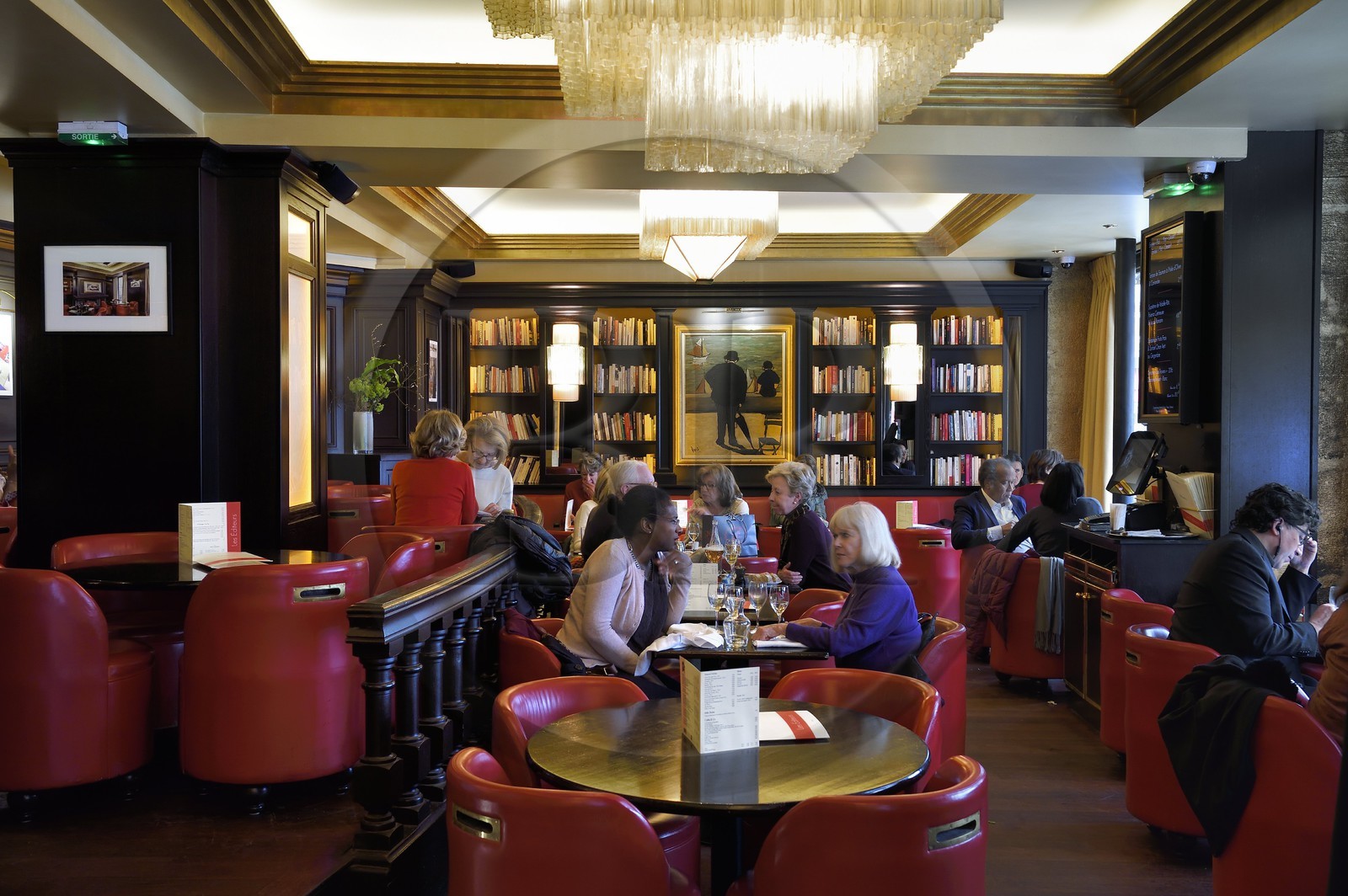 France, Paris (75), Carrefour de l'Odéon, Café les Editeurs