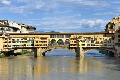 Italie, Toscane, Florence, centre historique classé Patrimoine Mondial de l'UNESCO, le Ponte Vecchio sur l'Arno