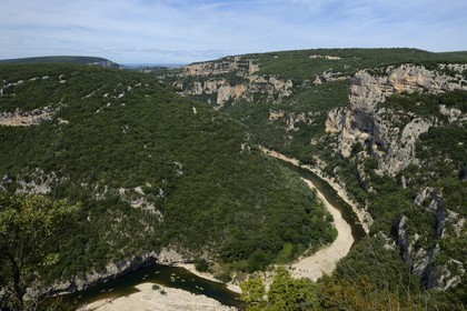 France, Ardèche (07), gorges de l'Ardèche, longue de 30 km, de Vallon Pont d'Arc à Saint Martin d'Ardèche